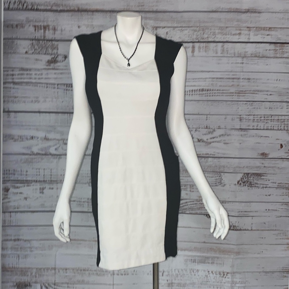 Express black & white color-block cocktail dress with sweetheart neckline size 8